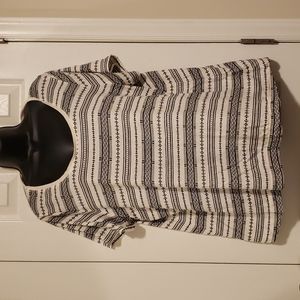 Cute Old Navy Short Sleeve Tee